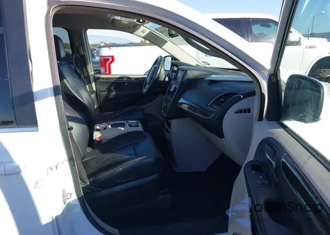 2014 Chrysler Town & Country Touring from USA, damaged, VIN 2C4RC1BG1ER403321